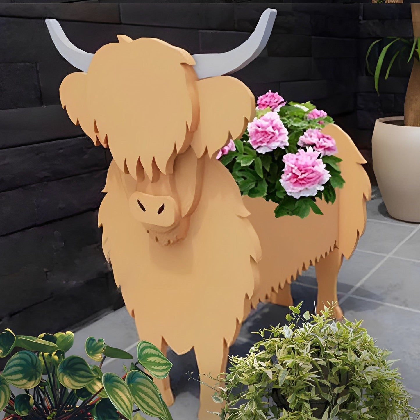 Highland Cattle Planter AP061