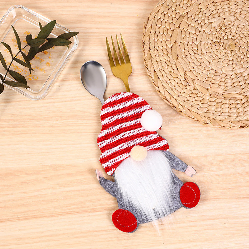 Dwarf Knife & Fork Covers - Faceless Santa & Tableware Decor